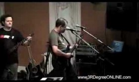 3RDegree performs “Peel The Paint” by Gentle Giant (4.21.2007)